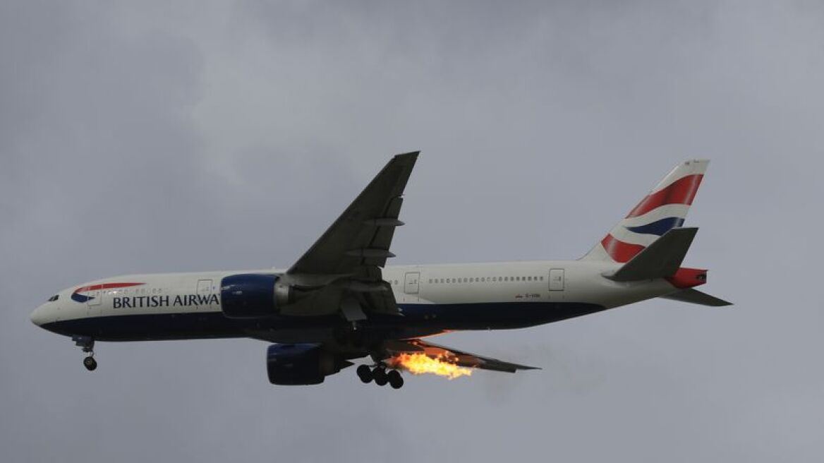 Τρόμος σε πτήση από Λονδίνο για Αθήνα: Στις φλόγες η μία μηχανή του αεροπλάνου