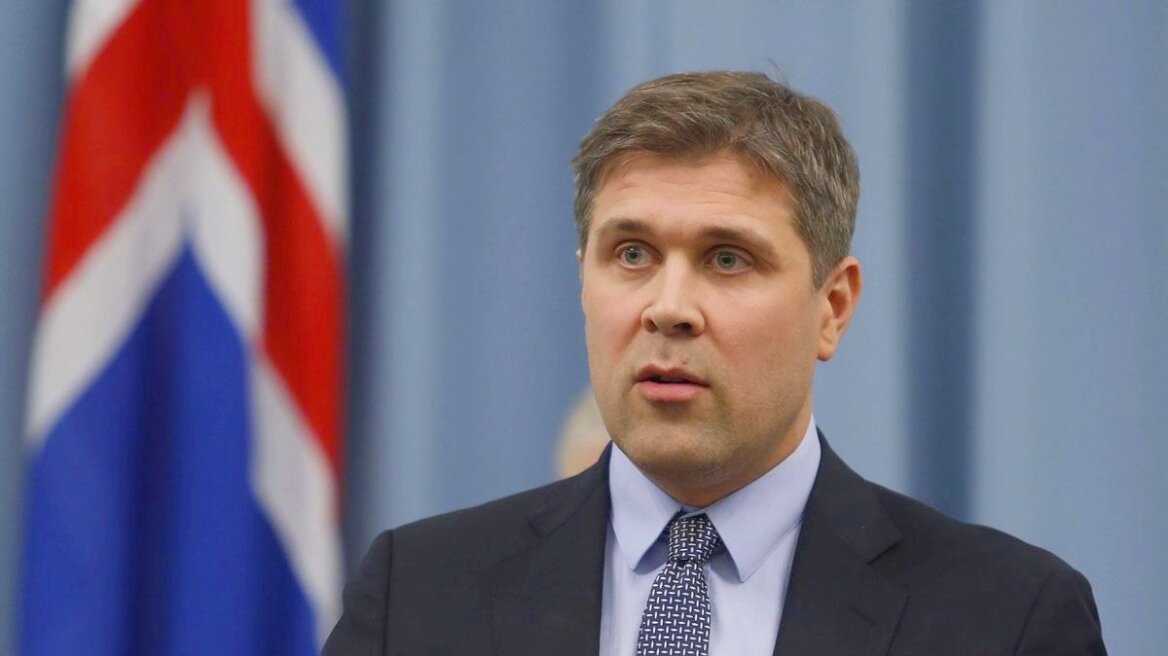 Πρόωρες εκλογές στην Ισλανδία - Το σκάνδαλο που έριξε την κυβέρνηση 