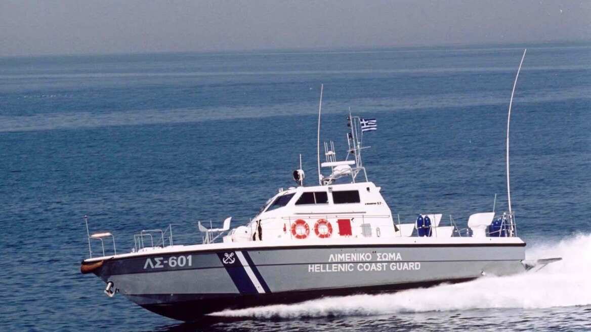 Εντοπίστηκε το σκάφος με τους μετανάστες ανοιχτά της Γαύδου 