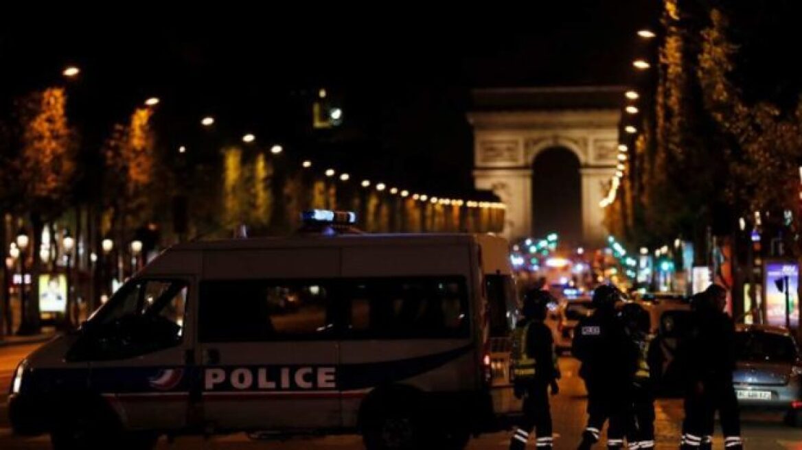  Γαλλική αστυνομία: Φόβοι για ενδεχόμενο χτύπημα τζιχαντιστών σε τρένα 
