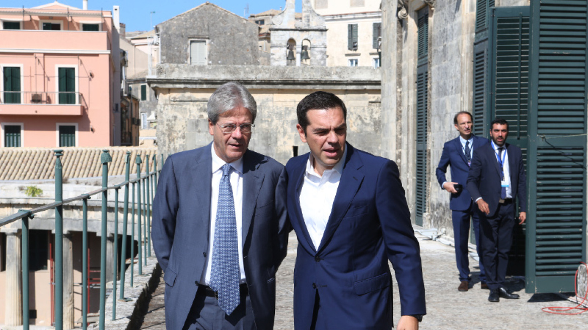 Τζεντιλόνι: Με τη διάσκεψη κορυφής της Κέρκυρας ενισχύσαμε τη σχέση Ιταλίας-Ελλάδας	