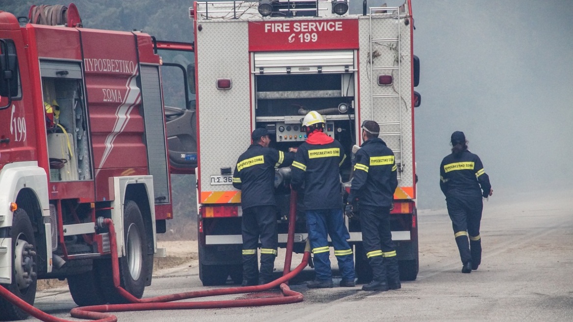 Δύο πύρινα μέτωπα σε Ζαχάρω και Λαγανά Ηλείας