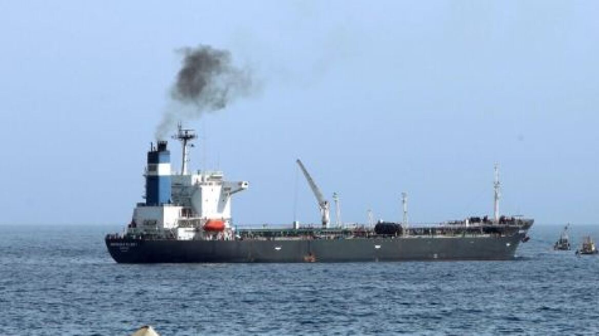 ΠΕΝΕΝ: Υπερήλικα και ελλιπώς συντηρημένα τα μικρά δεξαμενόπλοια ανεφοδιασμού πλοίων