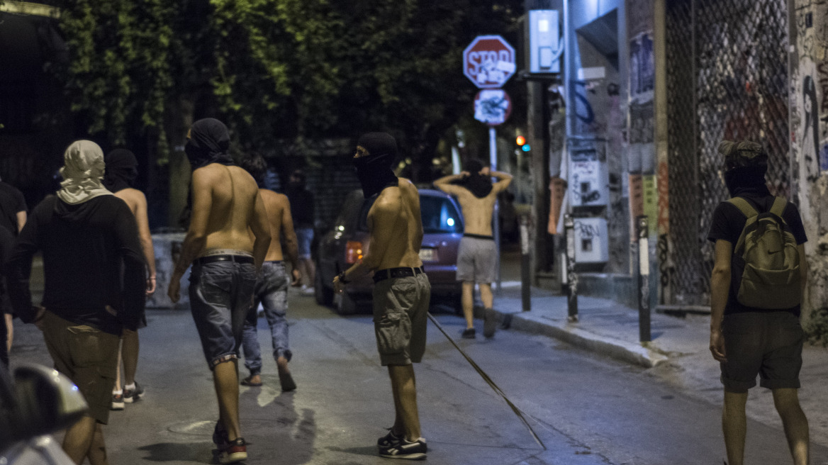 ΓΓ Ειδικών Φρουρών: Καταργήθηκαν μέσα σε μια νύχτα οι μηχανισμοί για συλλήψεις στα Εξάρχεια