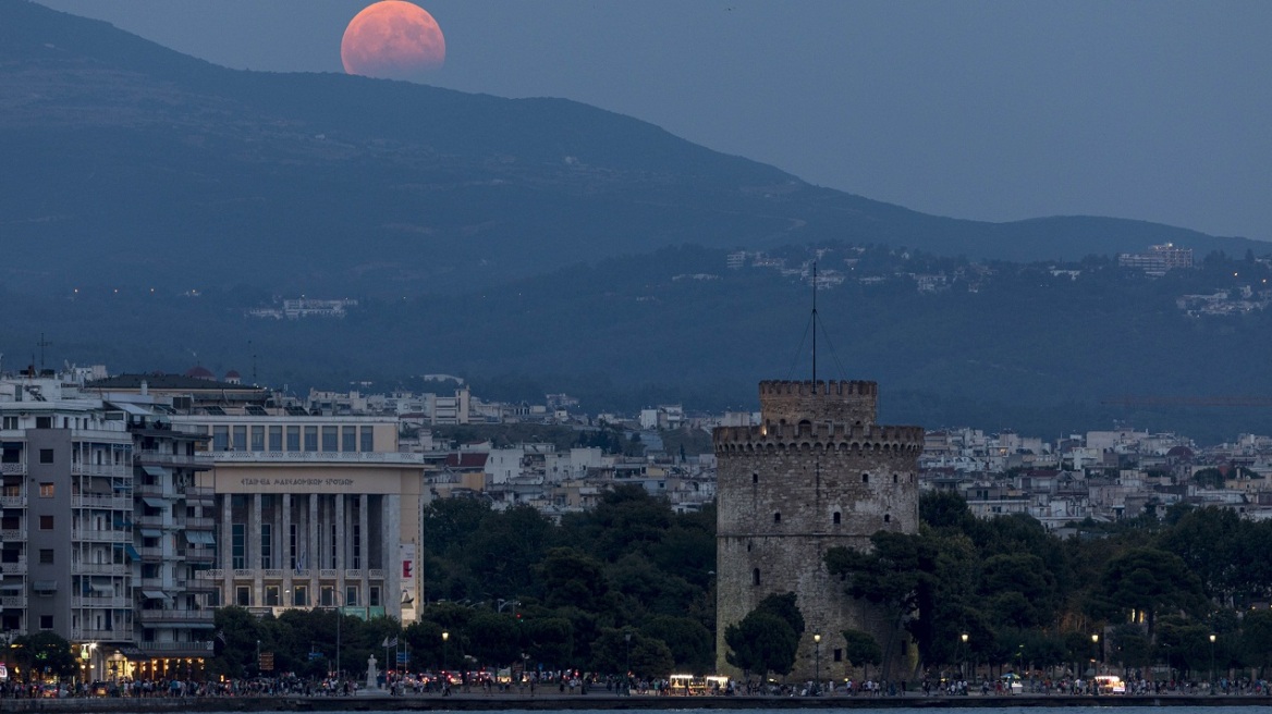 «Έγινε η σπίθα πυρκαγιά»: 100 χρόνια από τη φωτιά που κατέκαψε τη Θεσσαλονίκη