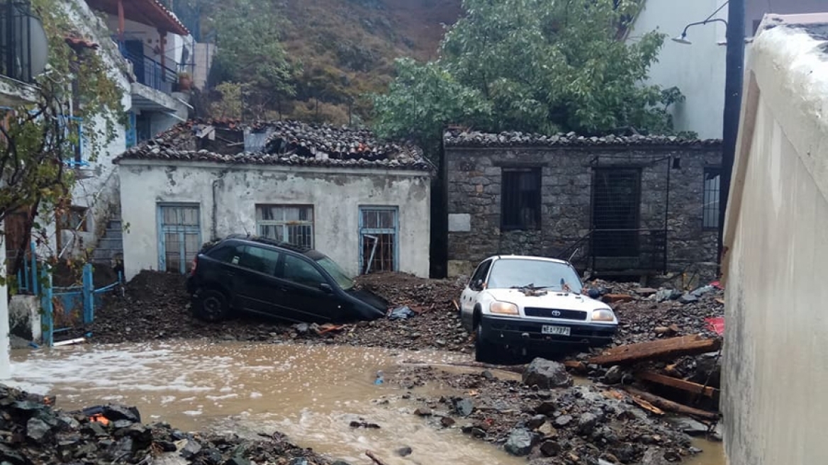 «Βιβλική» καταστροφή στη Σαμοθράκη: Χωρίς δρόμους και νερό μετά την καταιγίδα