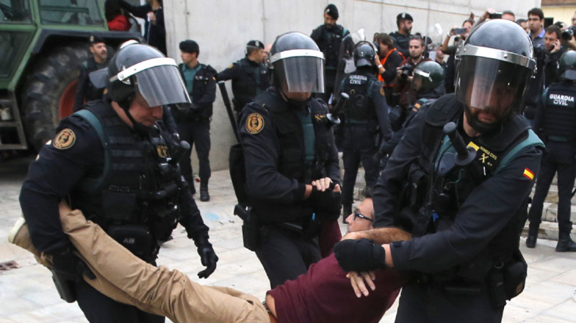 Κομισιόν: Παράνομο το δημοψήφισμα στην Καταλονία - Απαράδεκτη η βία