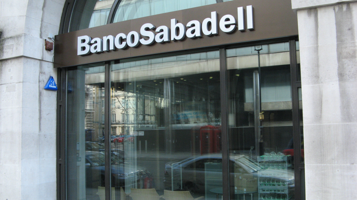 Banco Sabadell: Η πέμπτη μεγαλύτερη τράπεζα της Ισπανίας φεύγει από την Καταλονία