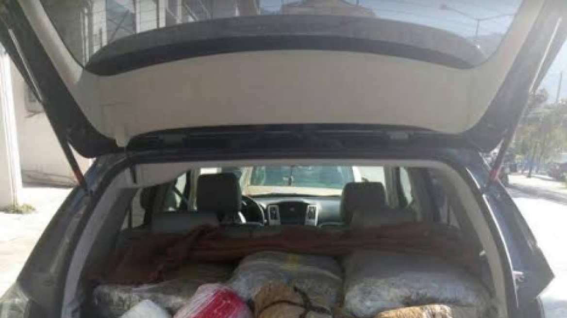 Καταδίωξη κλεμμένου αυτοκινήτου με 133 κιλά χασίς στη Θεσπρωτία