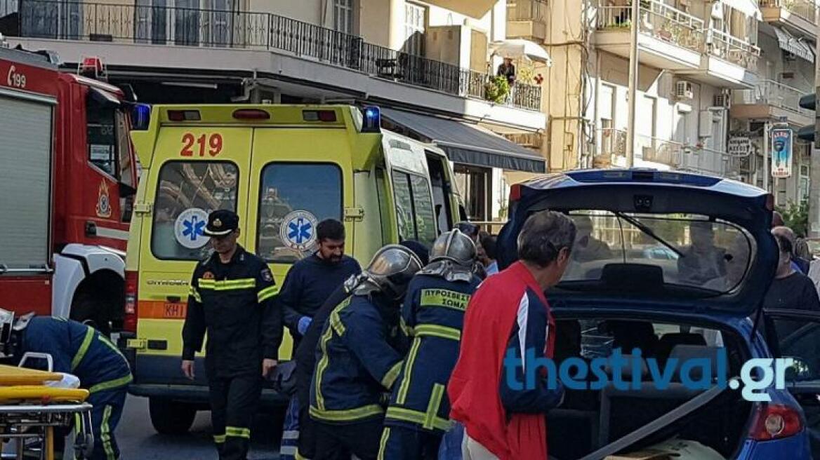 Θεσσαλονίκη: Τρεις τραυματίες σε σύγκρουση λεωφορείου με αυτοκίνητο 