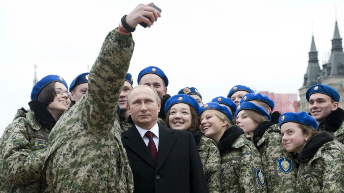 «Κομμένες» οι selfies για τους Ρώσους στρατιώτες 