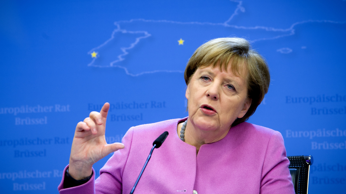 Γερμανία: Η Μέρκελ μειώνει τον αριθμό των προσφύγων υπό τις πιέσεις των Βαυαρών εταίρων της