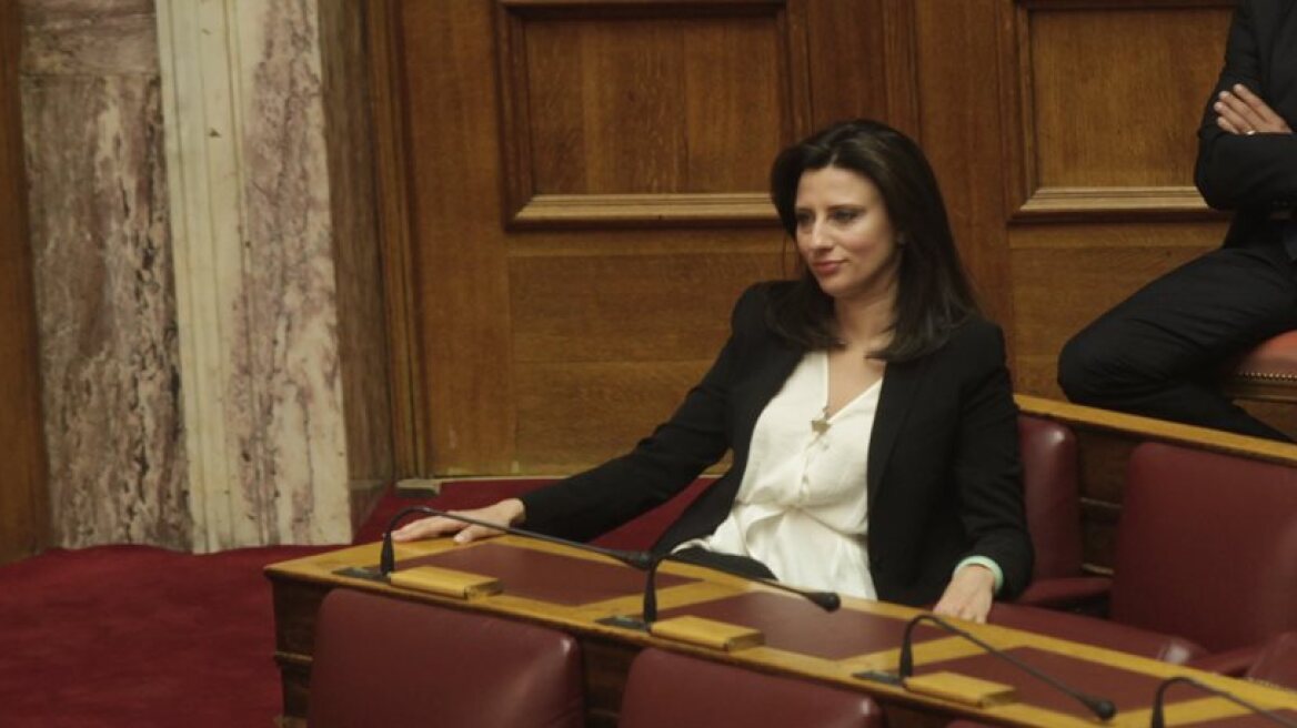 Breaking news: SYRIZA MP Kasimati to vote against Turkish union amendment