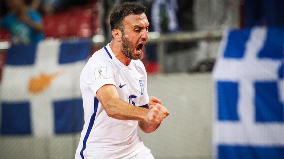 Ελλάδα-Γιβραλτάρ 4-0: Με «ντόρτια» στα μπαράζ