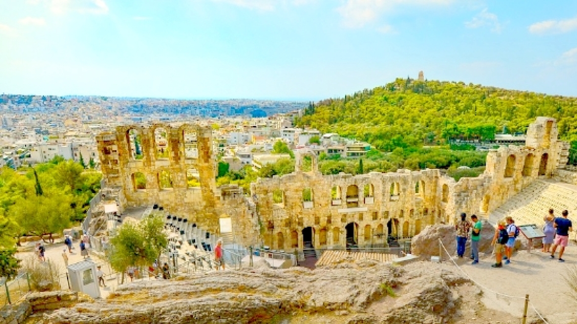 Athens in top 100 cities wordlwide for weekend getaways