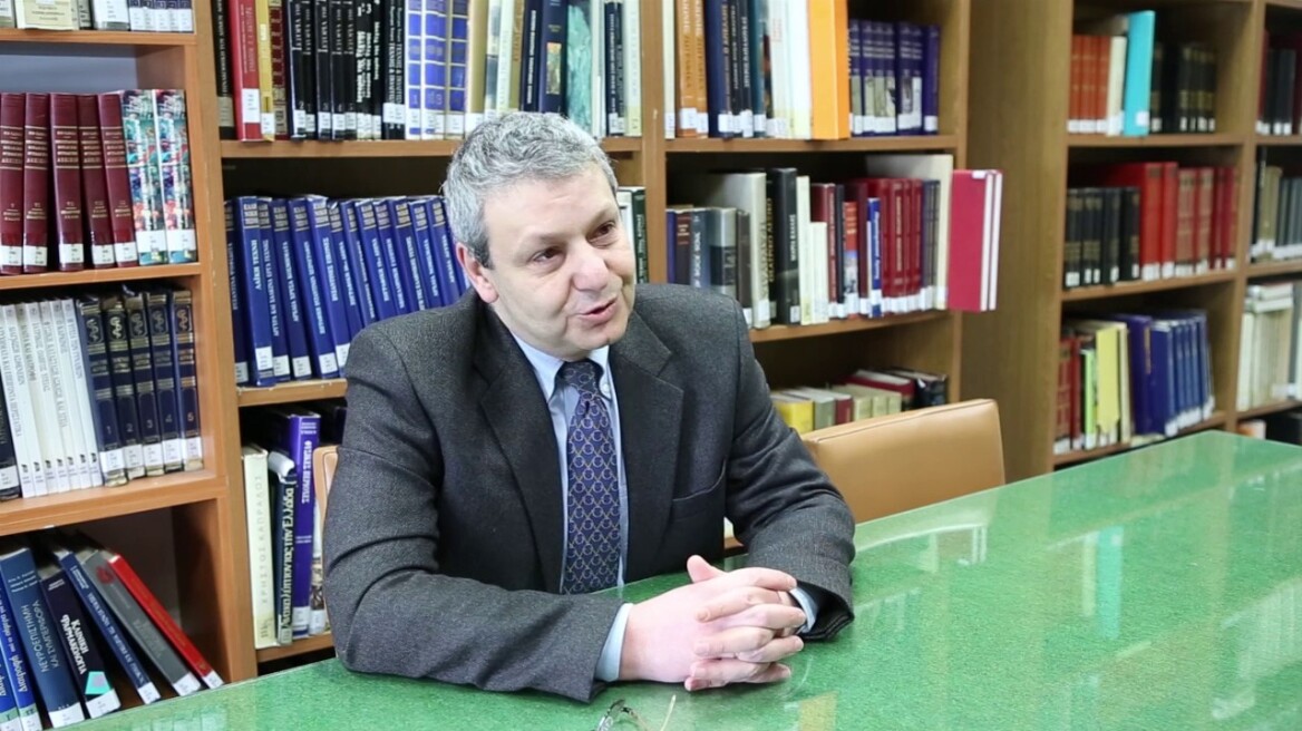 Ο καθηγητής Ευάνθης Χατζηβασιλείου νέος πρόεδρος του Ινστιτούτου Δημοκρατίας «Κωνσταντίνος Καραμανλής»