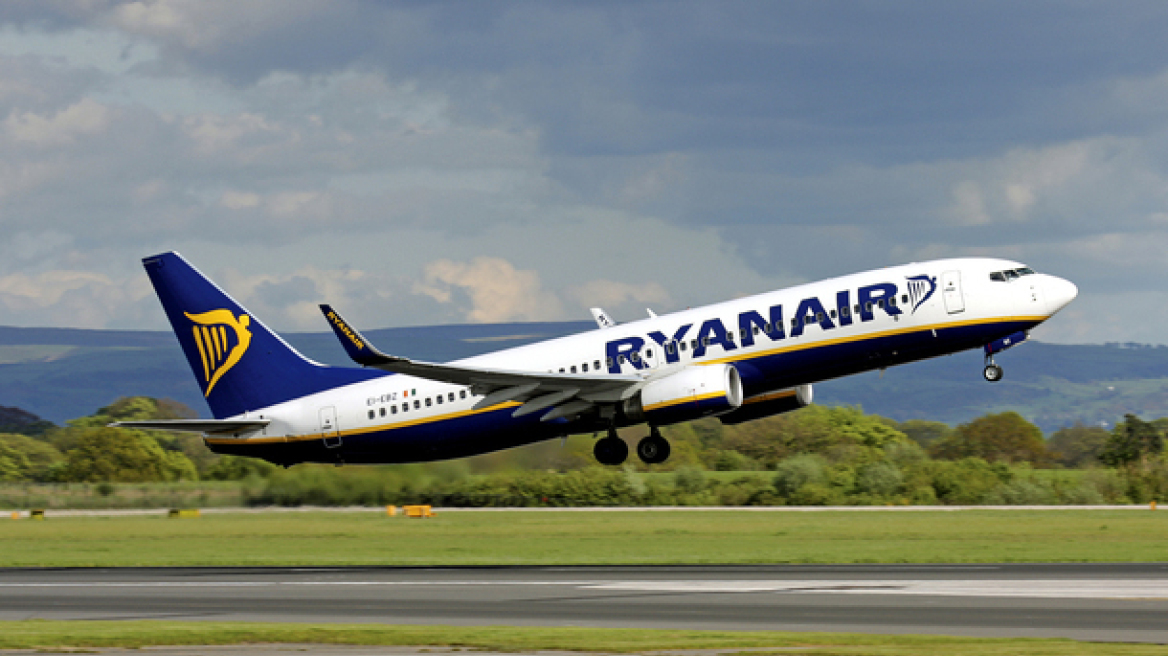 H Ryanair ανακοίνωσε 13 νέα δρομολόγια από Αθήνα