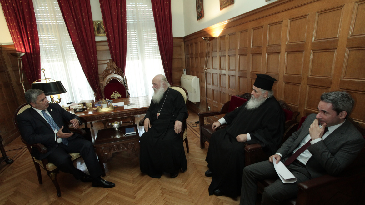 Συνάντηση Πατούλη με τον Αρχιεπίσκοπο Αθηνών Ιερώνυμο