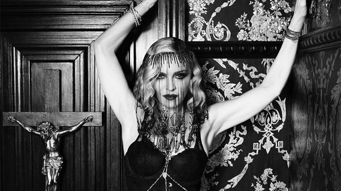 Η Madonna ποζάρει με εσώρουχα πιο σέξι από ποτέ στα 59 της!