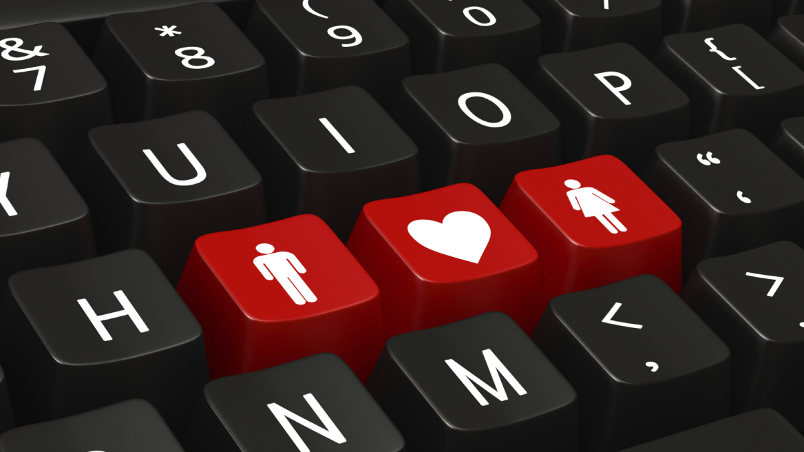 Ψεύτικα προφίλ και ψηφιακοί απατεώνες: Η άσχημη αλήθεια για το online dating
