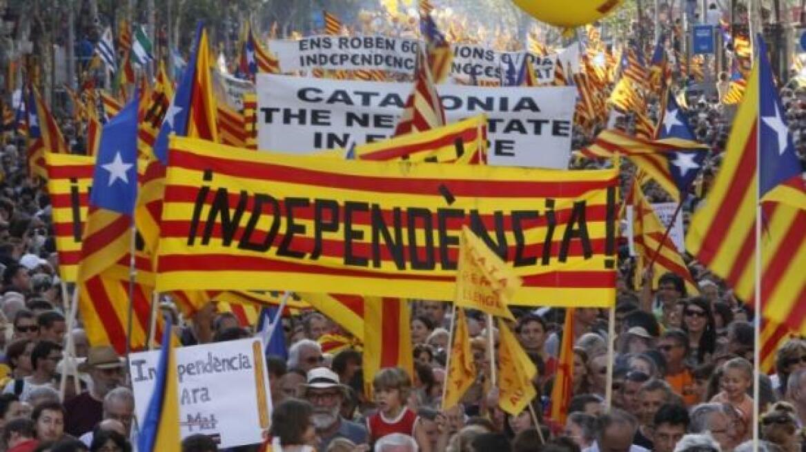 Ισπανία: Σχεδόν 1.200 επιχειρήσεις μετέφεραν την εταιρική έδρα τους εκτός της Καταλονίας