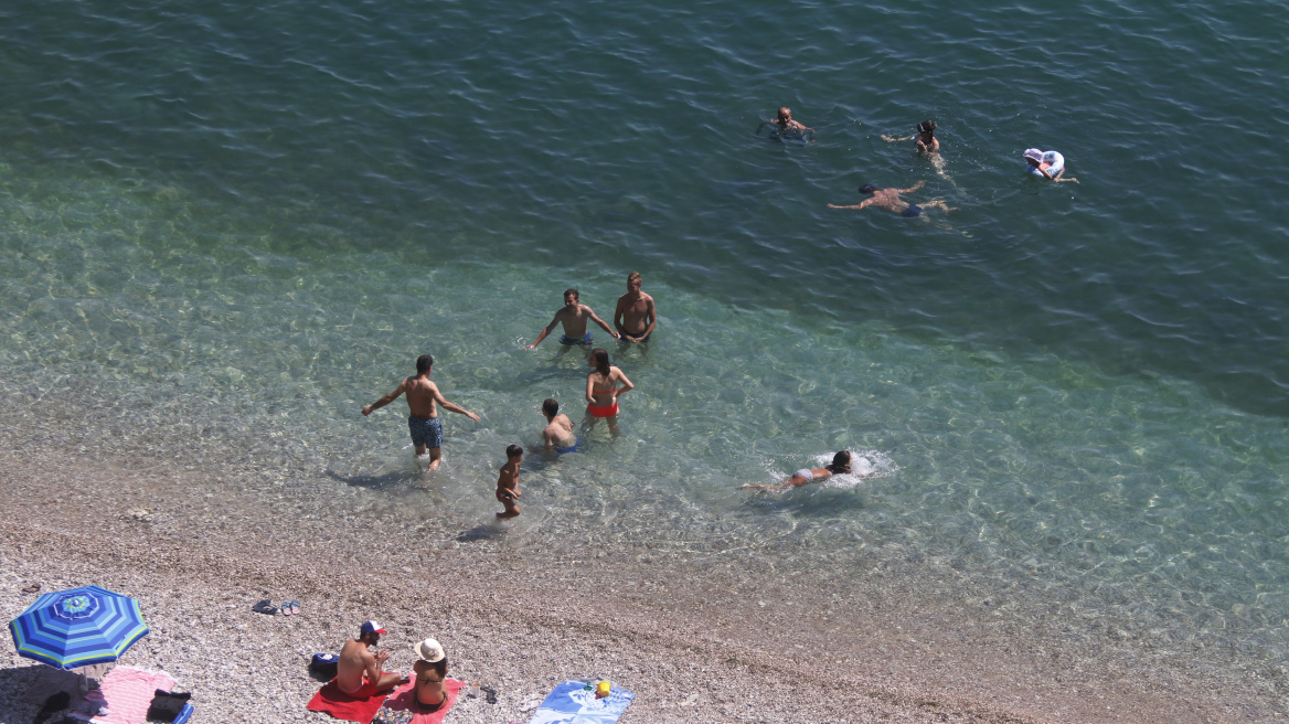 Ελληνικός τουρισμός: Σε πέντε περιφέρειες το 89% των εσόδων του πρώτου εξαμήνου