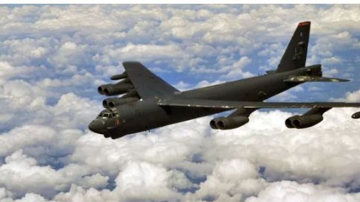 Οι ΗΠΑ ετοιμάζονται να θέσουν σε 24ωρη ετοιμότητα τα βομβαρδιστικά Β-52
