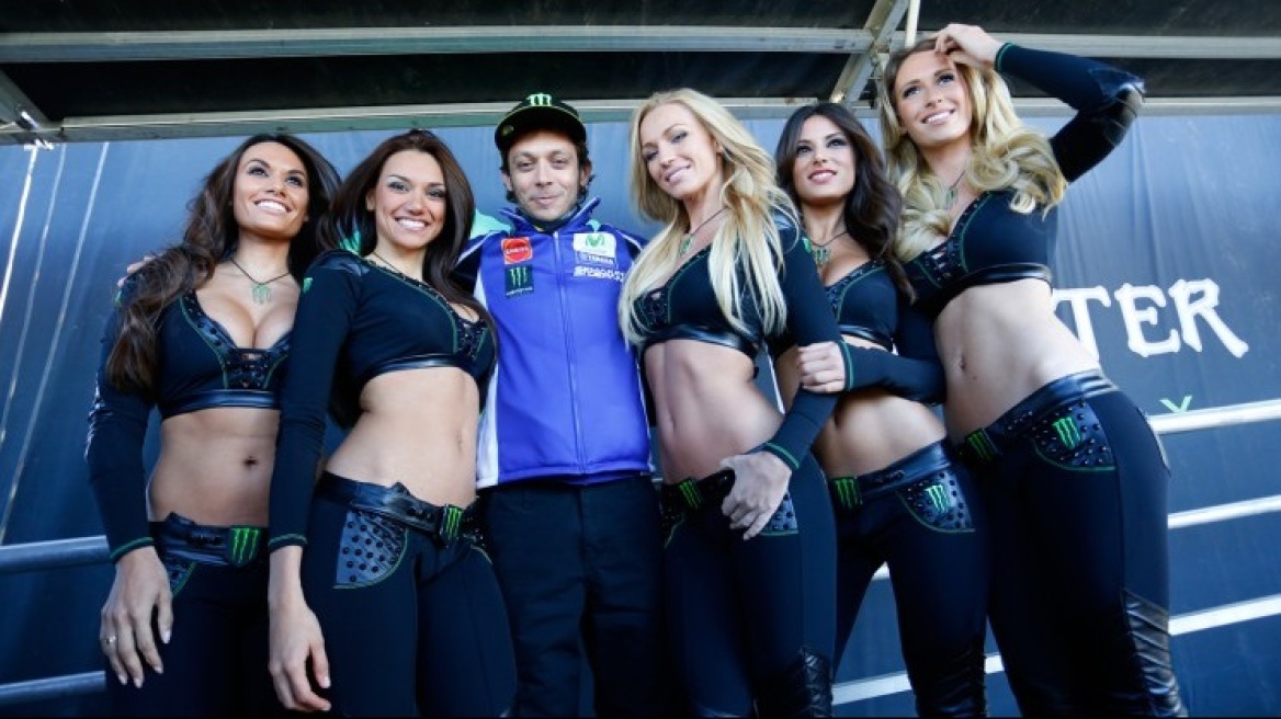  Grid Girls: Fast cars, Superbikes & the hottest women! (RACY PHOTOS)