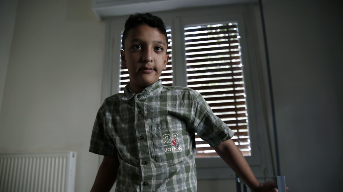 Πορεία αλληλεγγύης στη Δάφνη για τον 11χρονο Αμίρ (βίντεο)