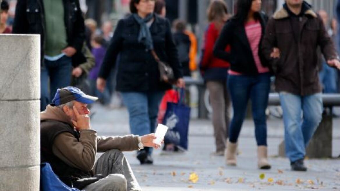Με φτώχεια ή κοινωνικό αποκλεισμό απειλείται ένας στους πέντε ανθρώπους στην Γερμανία