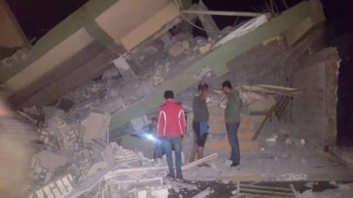 Ισχυρός σεισμός 7,3 Ρίχτερ στα σύνορα Ιράκ-Ιράν - Τουλάχιστον 135 οι νεκροί