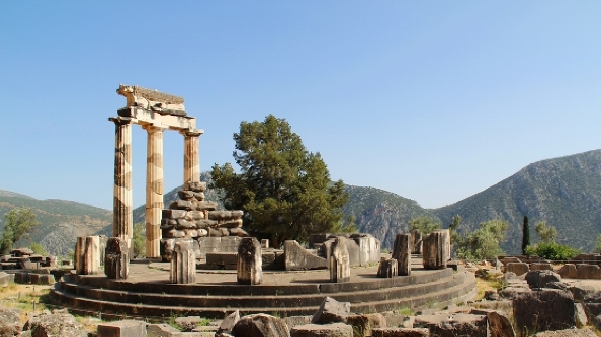 The Oracle shrine of Delphi