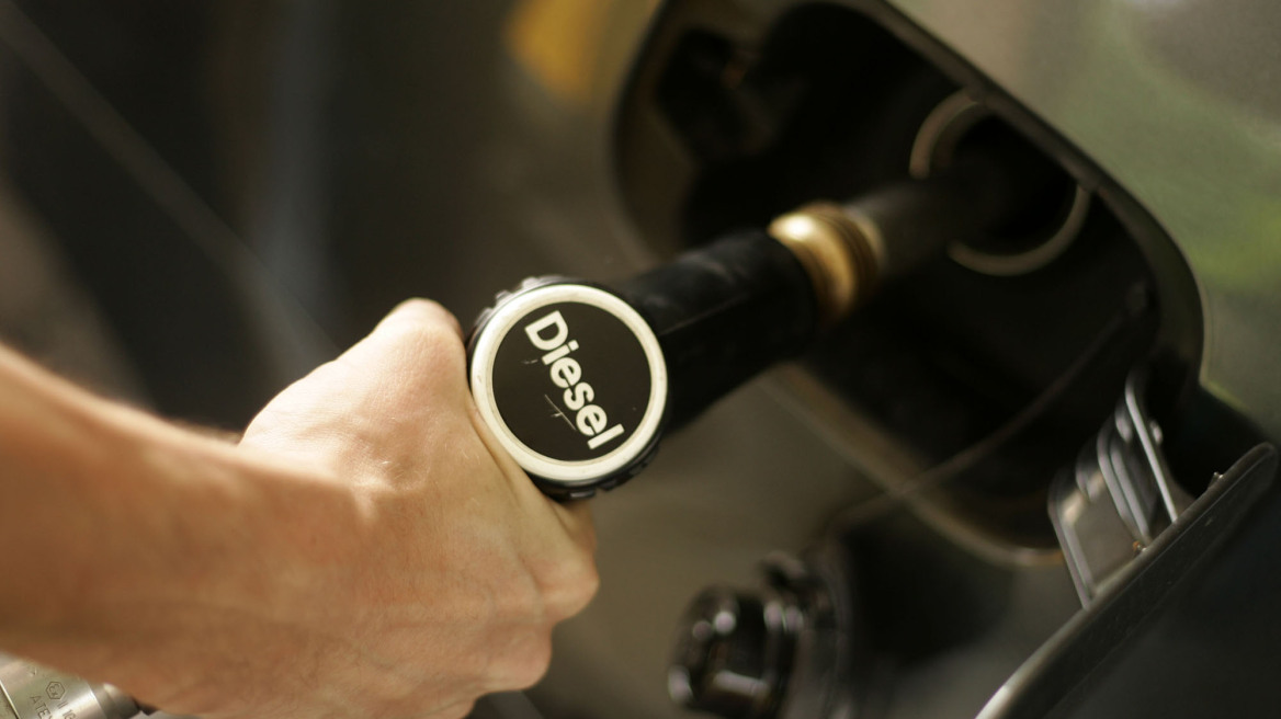"Παράνομοι" το +60% των κατόχων diesel - Ερχονται διασταύρωση στοιχείων και πρόστιμα