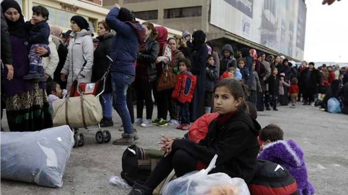 Κάλεσμα του Δήμου Αθηναίων για νέα διαμερίσματα για αιτούντες άσυλο