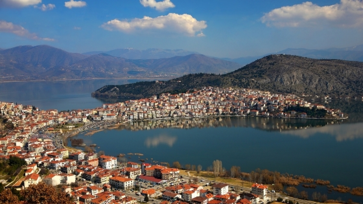 Kastoria: The lady of Macedonia (PHOTOS)