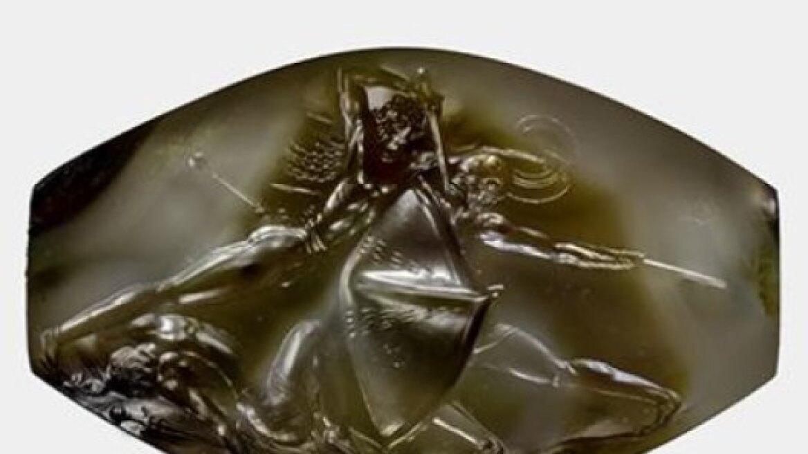 Archaeologists unearth ‘masterpiece’ sealstone in Greek tomb