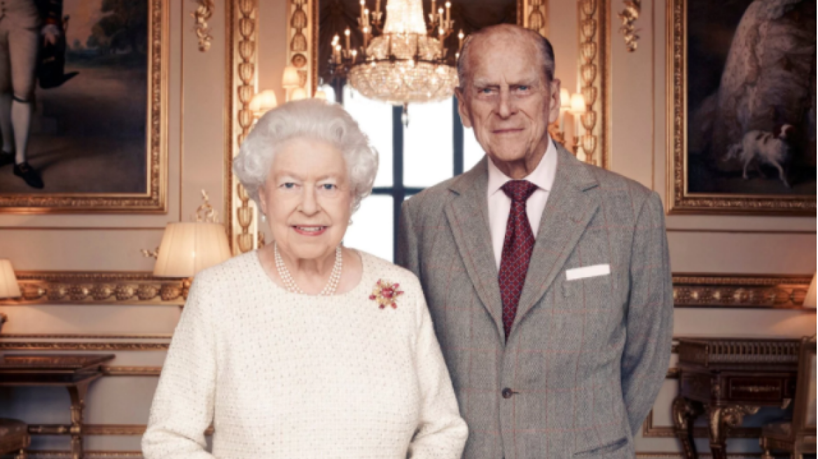 Βασίλισσα Ελισάβετ και πρίγκιπας Φίλιππος: Η φωτογραφία για να τιμήσουν την επέτειο του γάμου τους