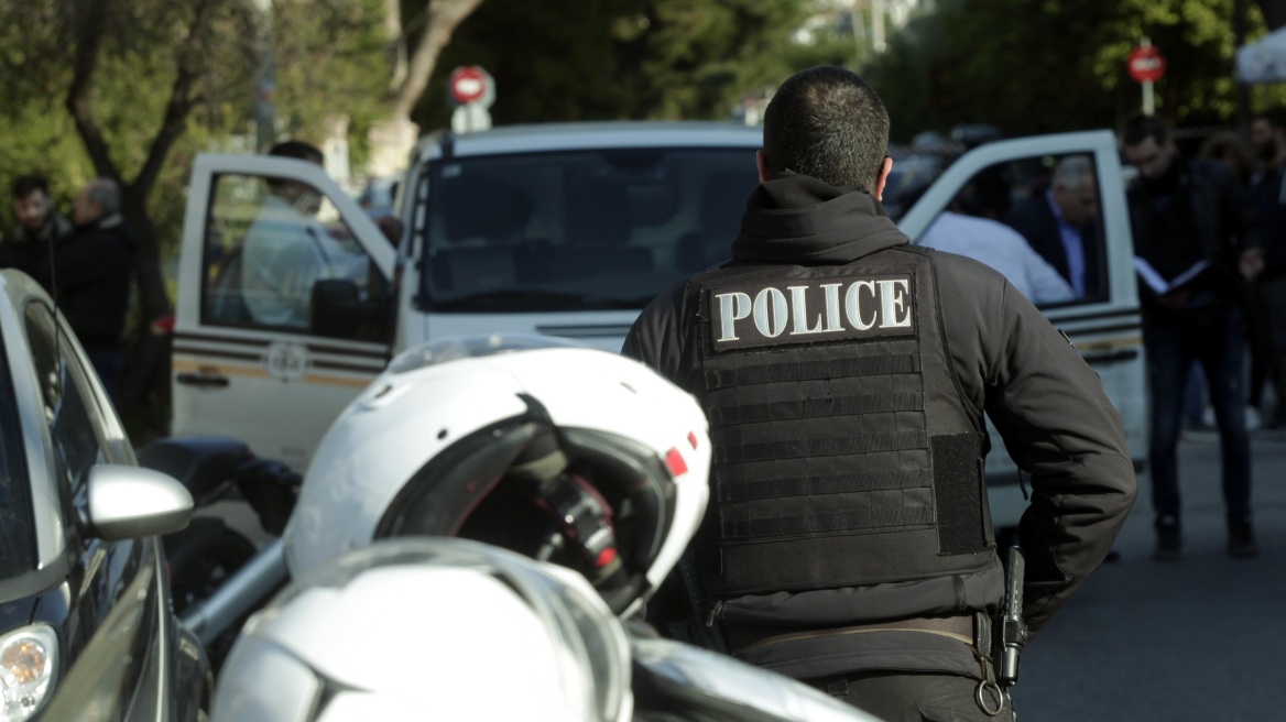Φυγόποινοι συνελήφθησαν σε Λάρισα, Ηλεία και Αλμυρό