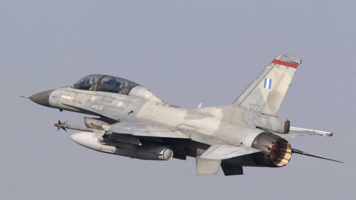 Πιθανότητα εμπλοκής στο πρόγραμμα αναβάθμισης των F-16, βλέπει ο Χάρης Θεοχάρης