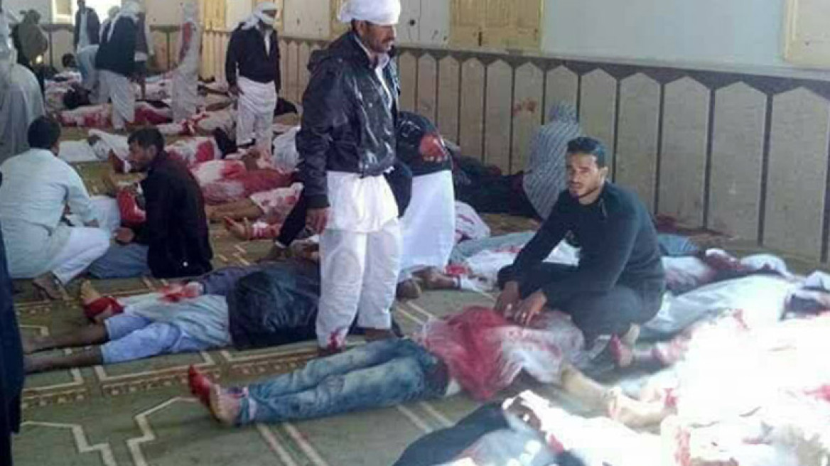 Το «Ισλαμικό Κράτος» πίσω από τη φονική επίθεση στο τέμενος του βόρειου Σινά 