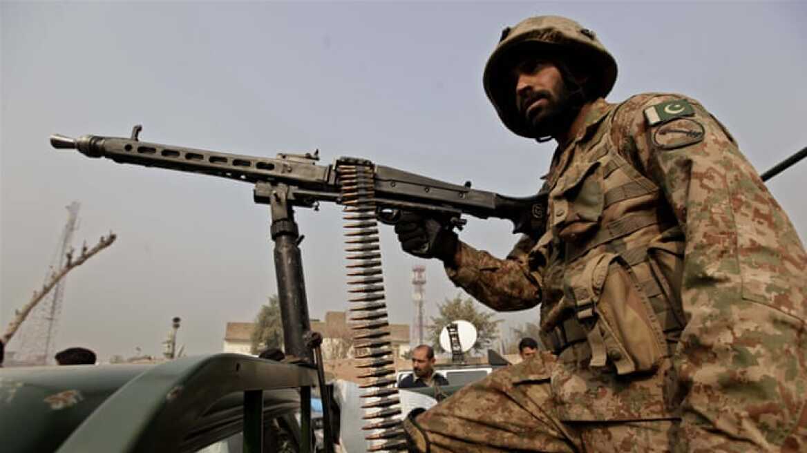 Πακιστάν: Η κυβέρνηση καλεί τον στρατό να διασφαλίσει την τάξη στο Ισλαμαμπάντ