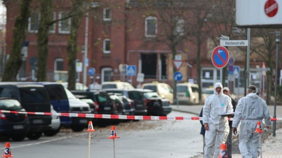 Γερμανία: Αυτοκίνητο παρέσυρε πεζούς μπροστά από ντισκοτέκ - Έξι τραυματίες