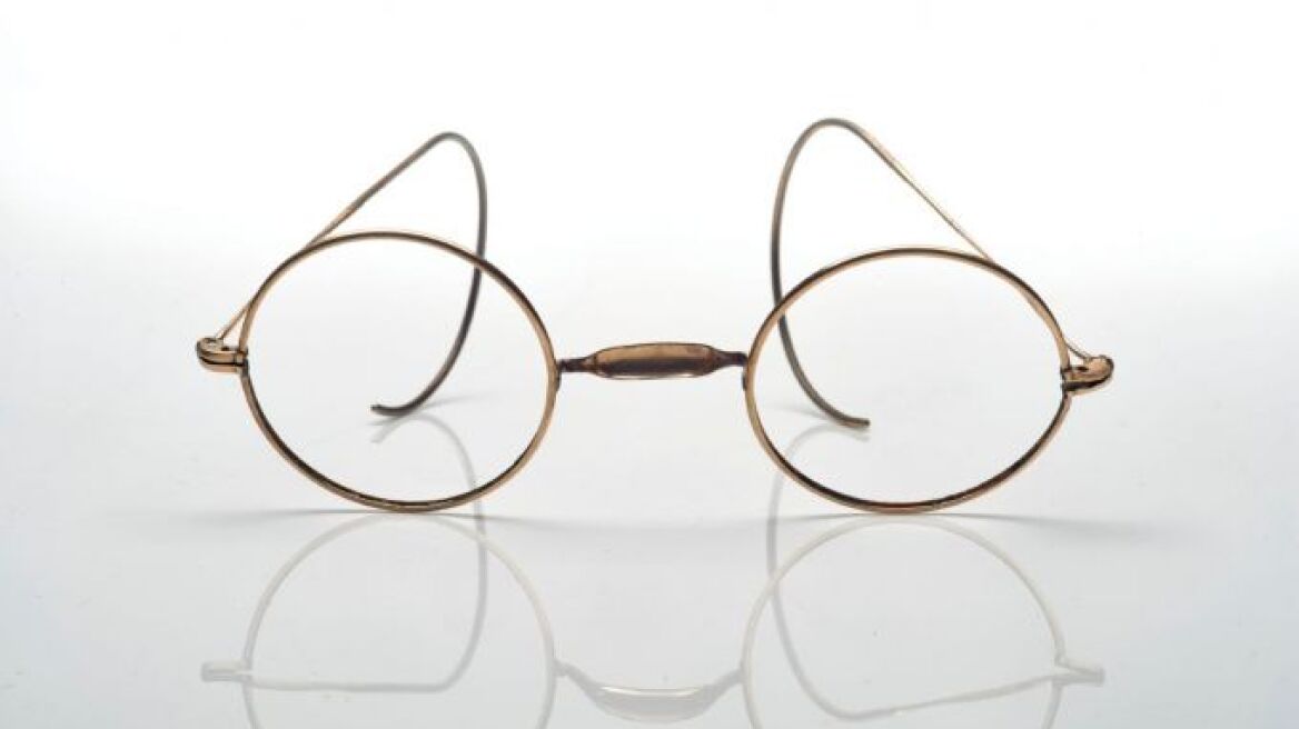 Τα γυαλιά οράσεως του Μονέ πουλήθηκαν σε δημοπρασία πάνω από 50.000 δολάρια