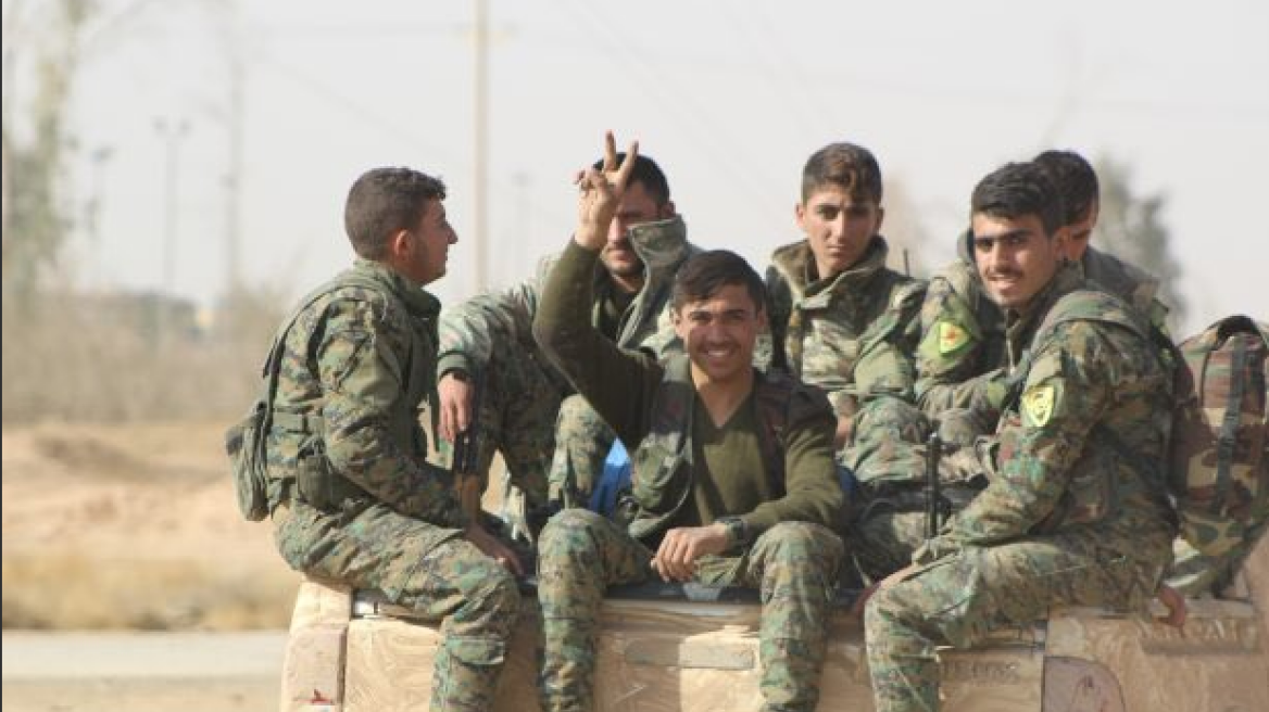 Συρία: Οι κουρδικές δυνάμεις απελευθέρωσαν την Ντέιρ αλ Ζορ από τους τζιχαντιστές