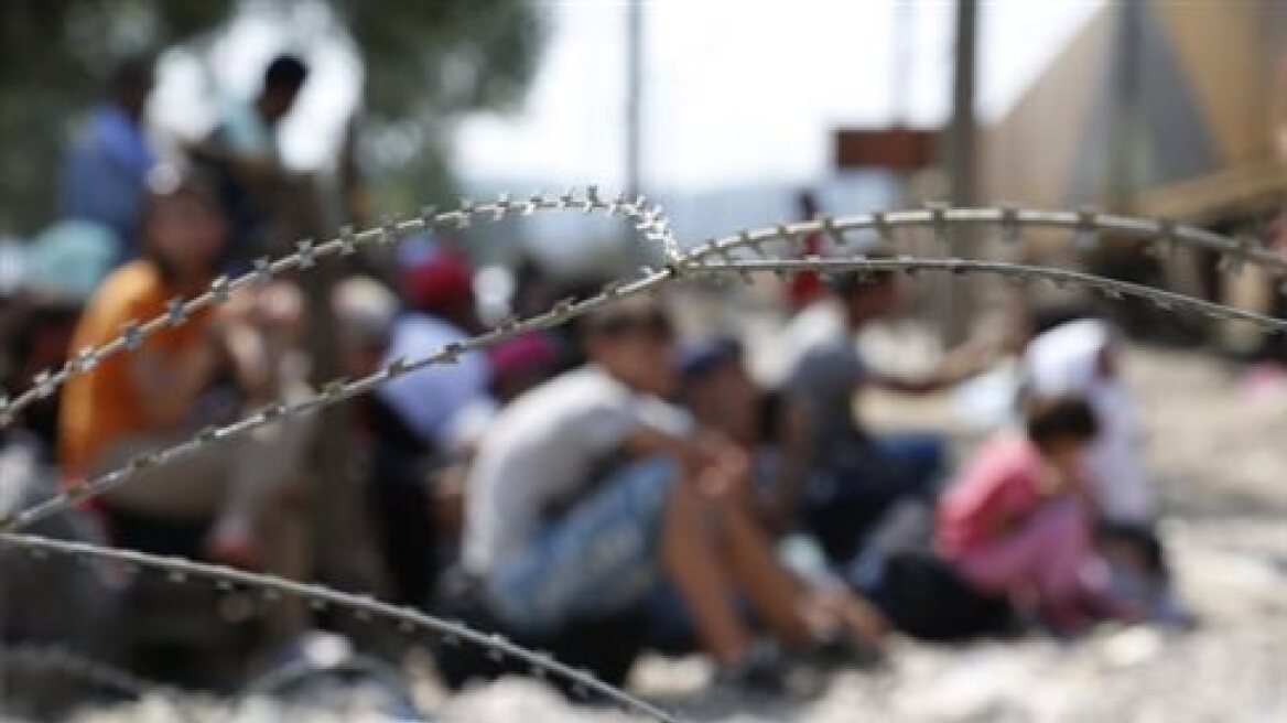 «Απόβαση» από Λέσβο, Χίο και Σάμο για το προσφυγικό: Συγκέντρωση στο υπ. Μεταναστευτικής Πολιτικής