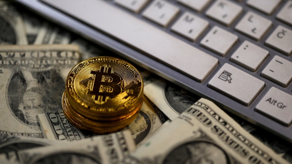 Το bitcoin ξεπέρασε τα 12.000 δολάρια