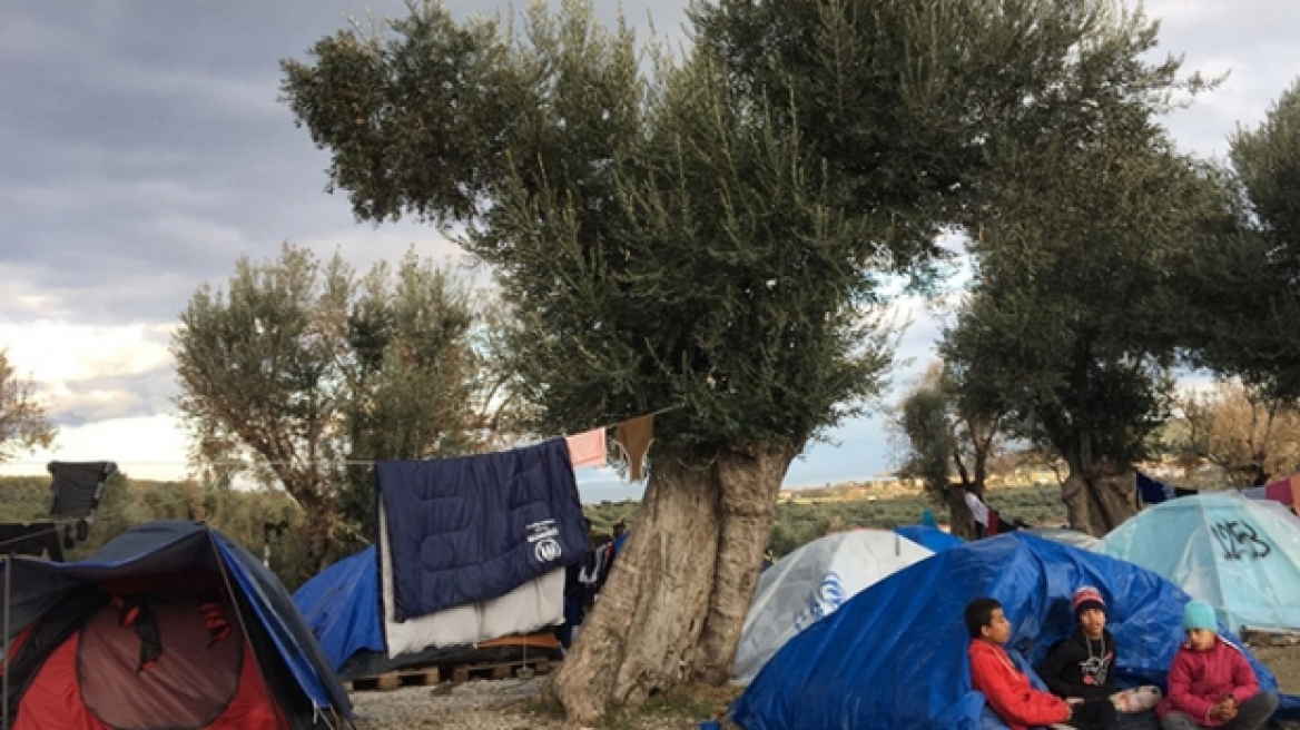 SOS από τους Γιατρούς Χωρίς Σύνορα: Στο χείλος ανθρωπιστικής κρίσης οι μετανάστες στα ελληνικά νησιά