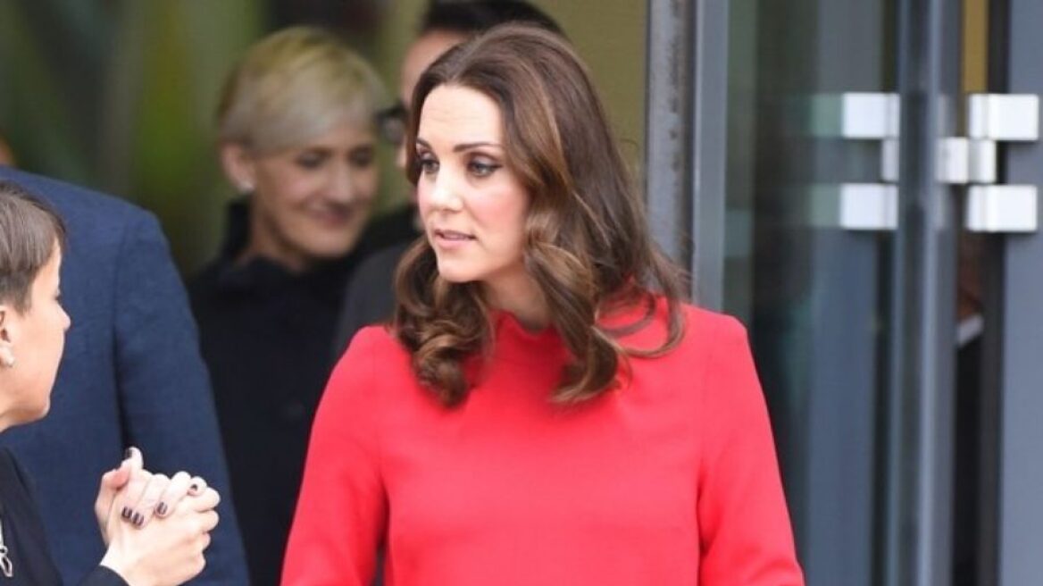 Mετά τη βασίλισσα Λετίσια, η Κate Middleton λανσάρει το δικό της μίνι φόρεμα