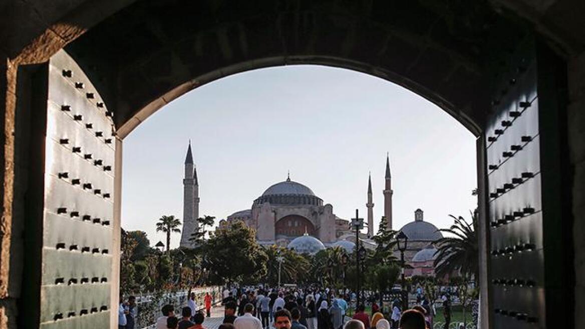 AKP MP proposes reconversion of Hagia Sophia into mosque after Trump’s Jerusalem decision