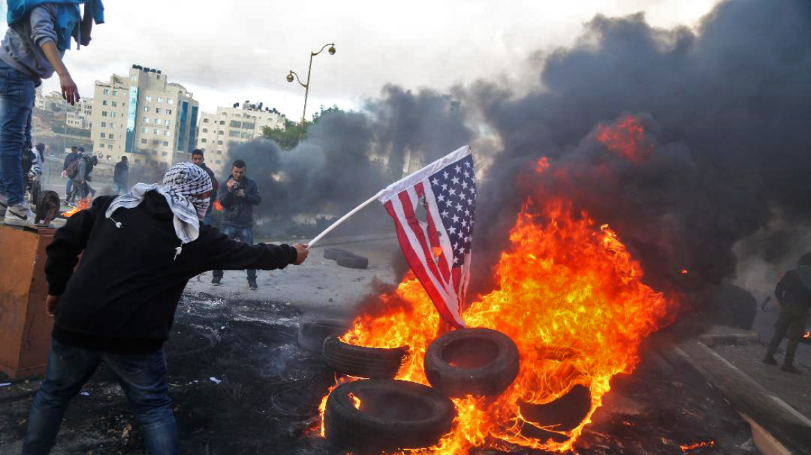 «Καζάνι που βράζει» η Μέση Ανατολή για την Ιερουσαλήμ: Διαδηλώσεις, επεισόδια και ιντιφάντα
